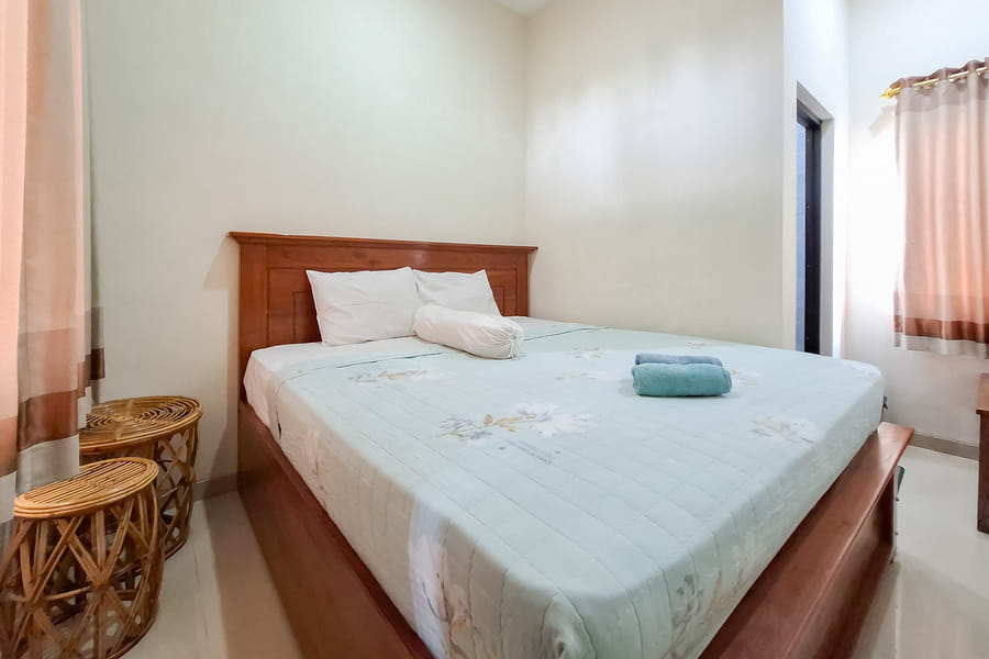 Hotel Muncul Sari Near Bukit Sekipan Tawangmangu RedPartner