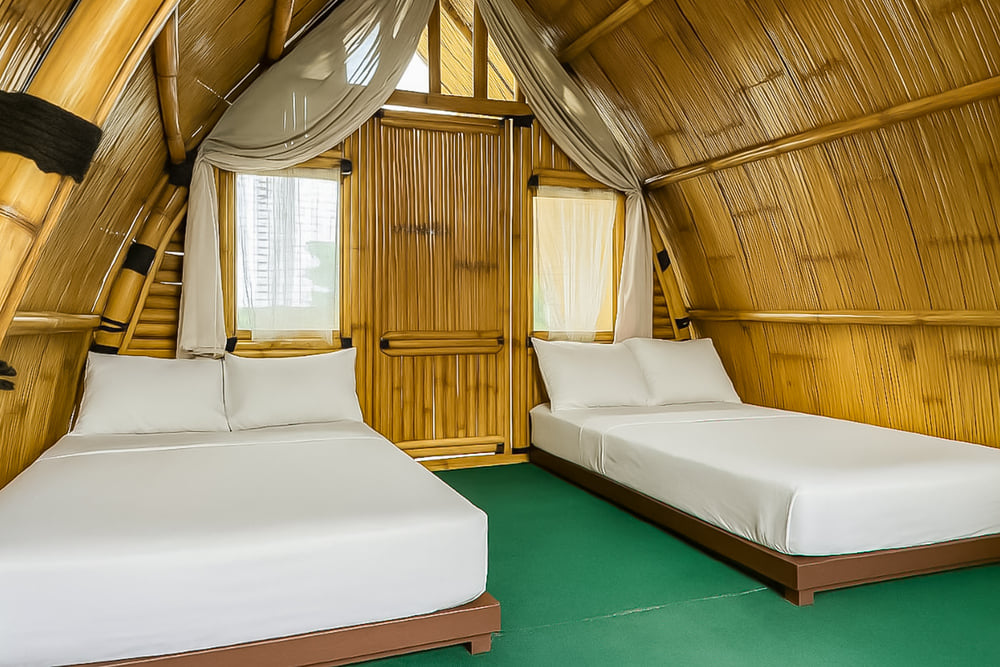 RedDoorz Family Room (6 Adults)