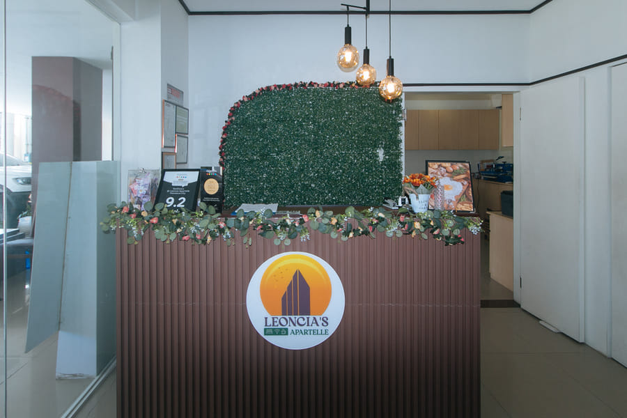 RedDoorz @ Leoncia Apartelle Mandaue City