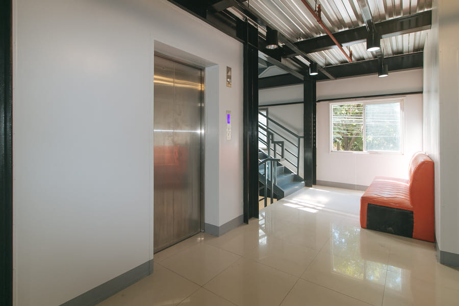 RedDoorz @ Coral Tree Residences