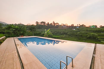 RedDoorz Syariah @ Svarga View