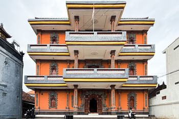 Urbanview Noja Guest House near Living World Denpasar