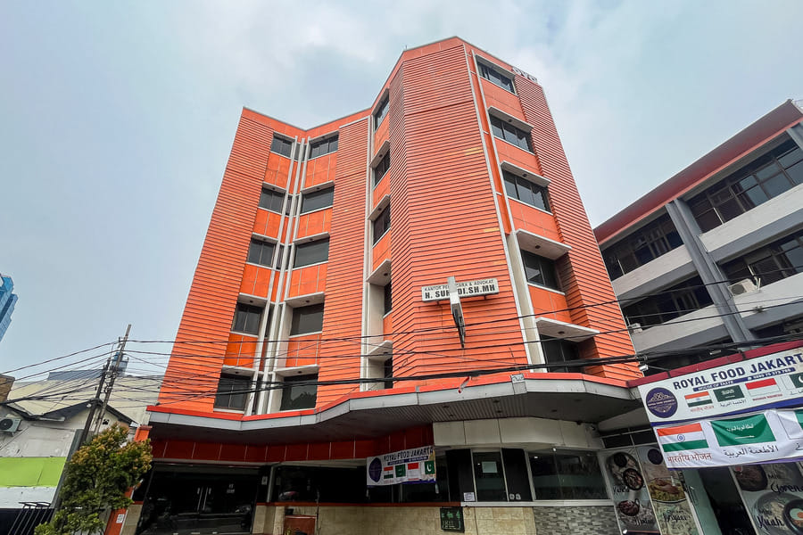 Naya Rooms RedPartner