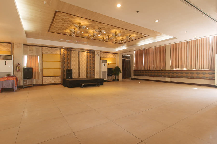 RedDoorz Plus New Era Budget Hotel Mandaue former RedDoorz Plus near UV Mandaue Cebu