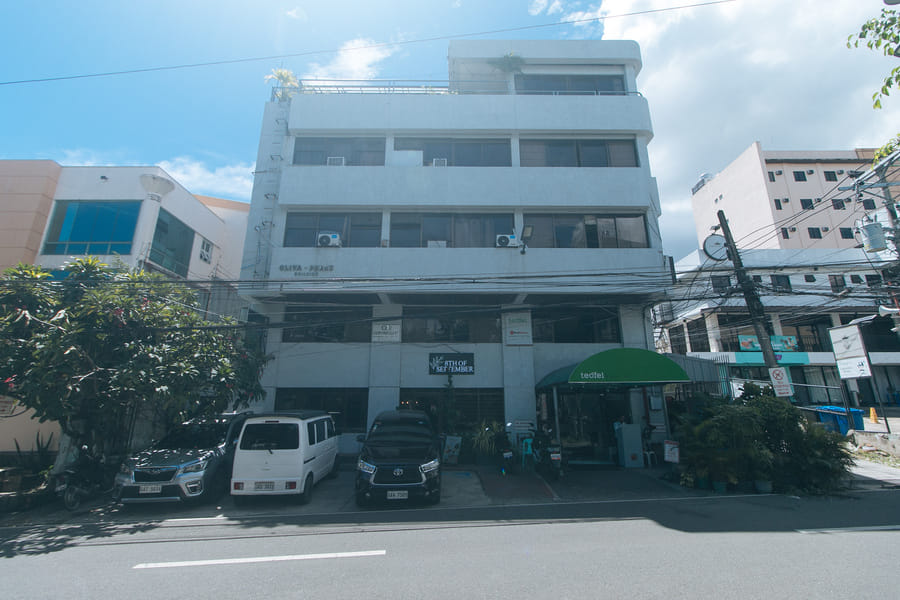 RedDoorz @ Junquera Extension Cebu