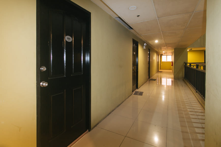 San Marino JY7 Rentals by RedDoorz