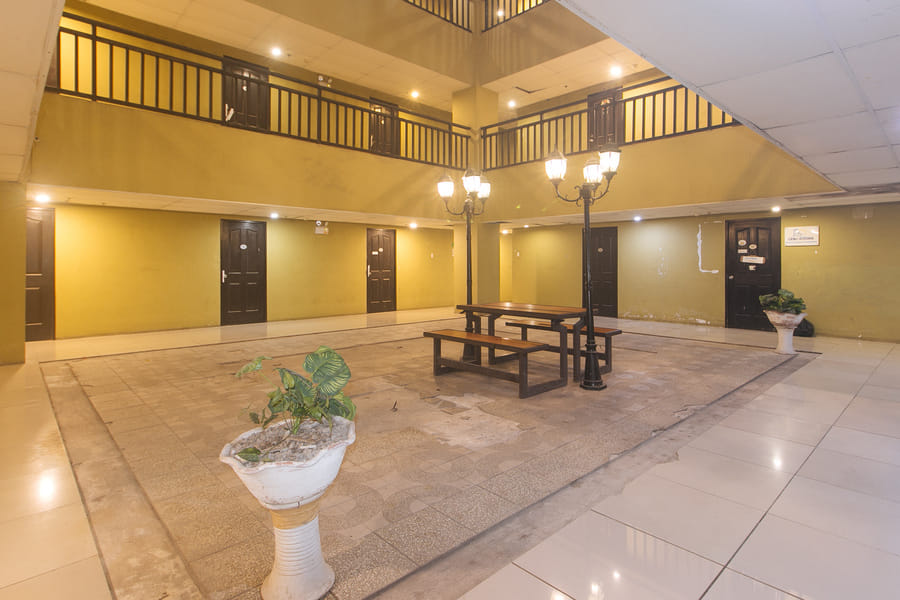 San Marino JY7 Rentals by RedDoorz
