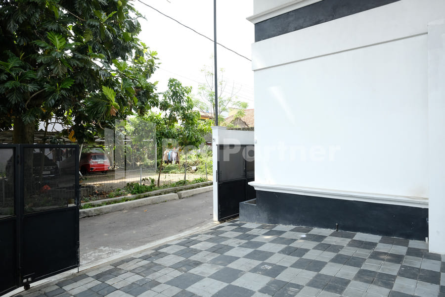 Dahayu House Kaliurang Yogyakarta RedPartner
