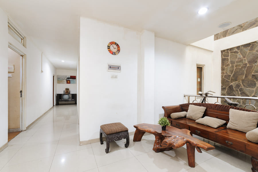 RedDoorz near Cilandak Town Square