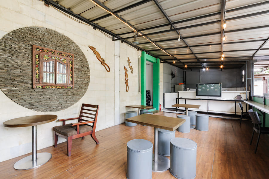 RedDoorz near Cilandak Town Square