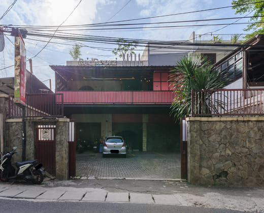 RedDoorz near Cilandak Town Square