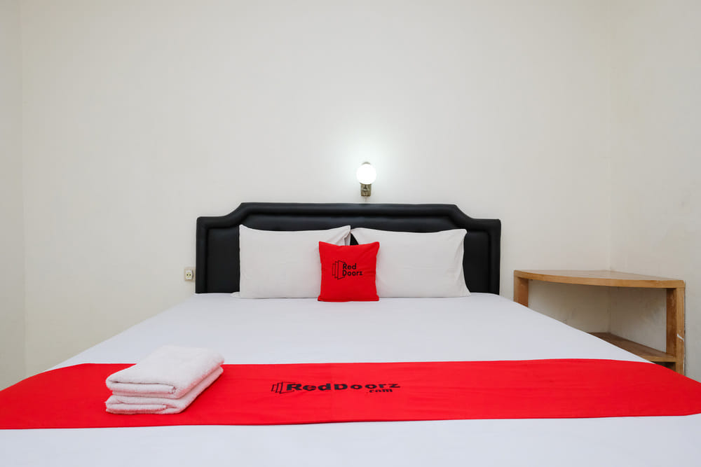 RedDoorz SALE