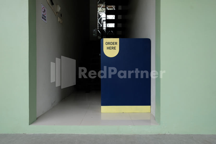 Kinara Homestay RedPartner Near Sleman City Hall