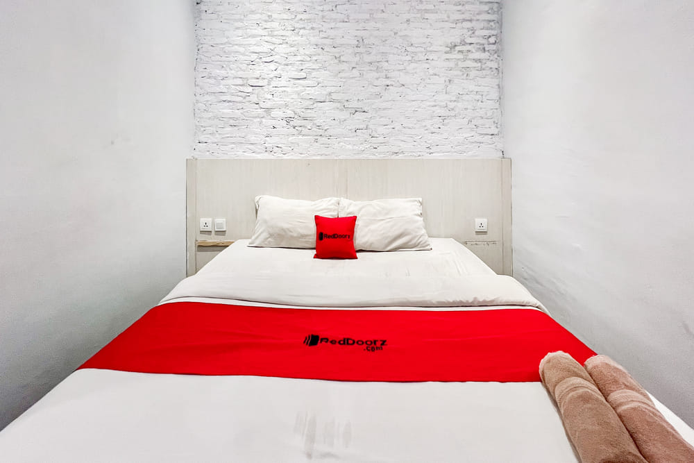 RedDoorz SALE