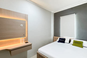 Urbanview Daily Guest House Pasteur Bandung