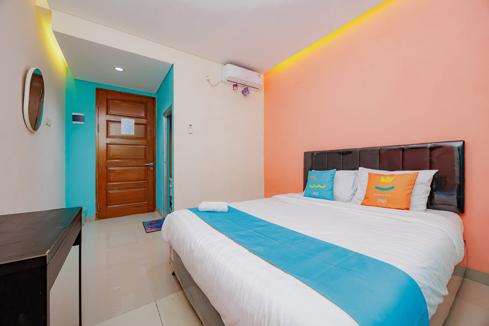 SALE Room