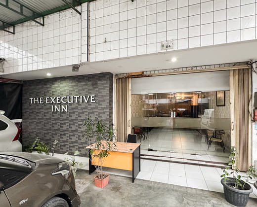 RedDoorz near RS Columbia Asia Aksara Medan