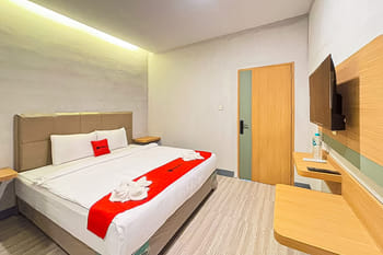 RedDoorz Plus Ciapus Bogor