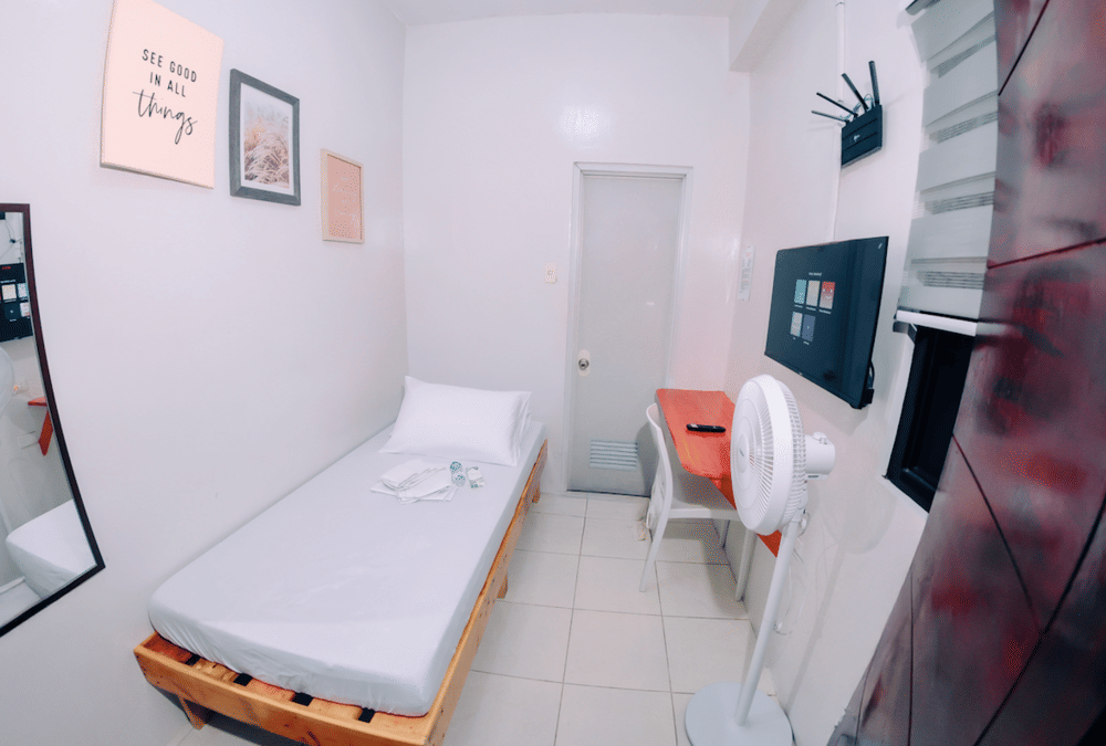 RedDoorz Single Room