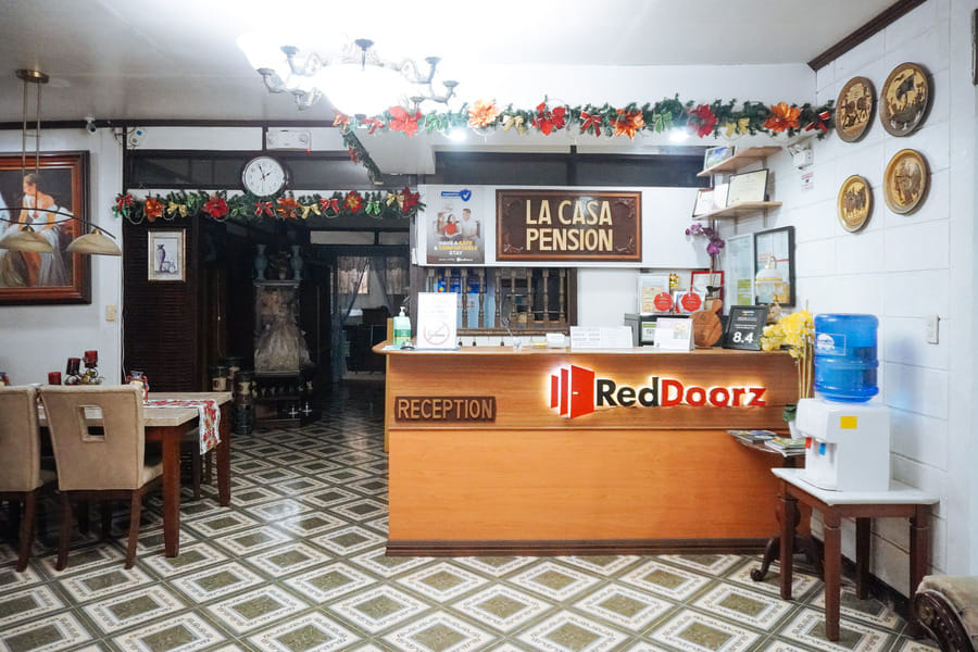 RedDoorz @ La Casa Guesthouse former RedDoorz at Tamarind Street Angeles City