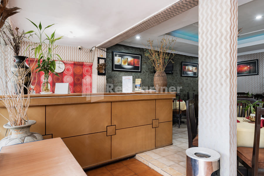 Naratas Hotel Cisarua Puncak Mitra RedDoorz