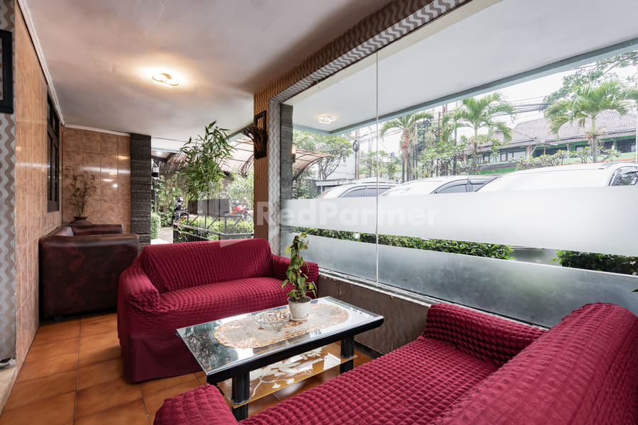 Naratas Hotel Cisarua Puncak Mitra RedDoorz