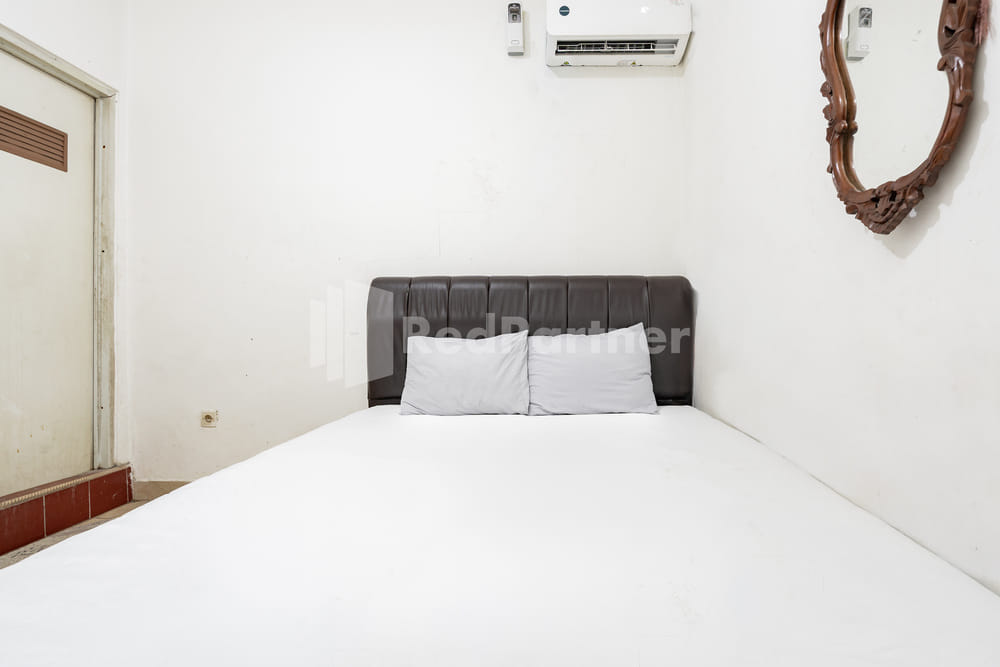 SALE Room