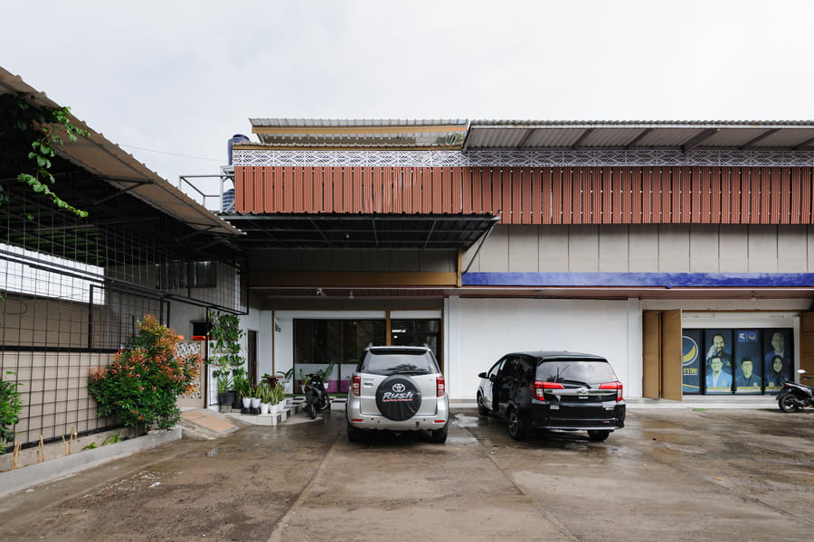 RedDoorz Syariah Plus @ Raisaespace Cianjur