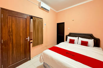 RedDoorz Syariah Miyona Krapyak Semarang