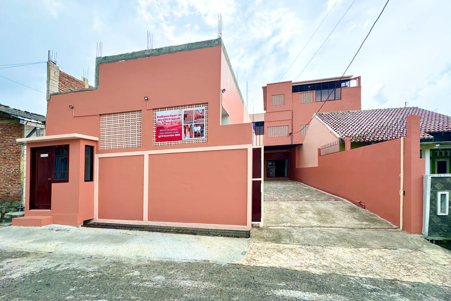 RedDoorz Syariah Miyona Krapyak Semarang