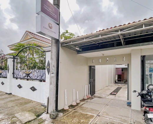 Homestay Syariah Cahaya Panca Arga near Grand Artos Mall Mitra RedDoorz