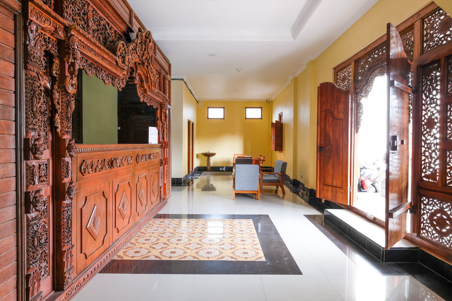 Urbanview Noja Guest House near Living World Denpasar