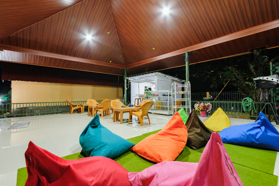 Urbanview Hotel Nerine Glamping Village Cipanas