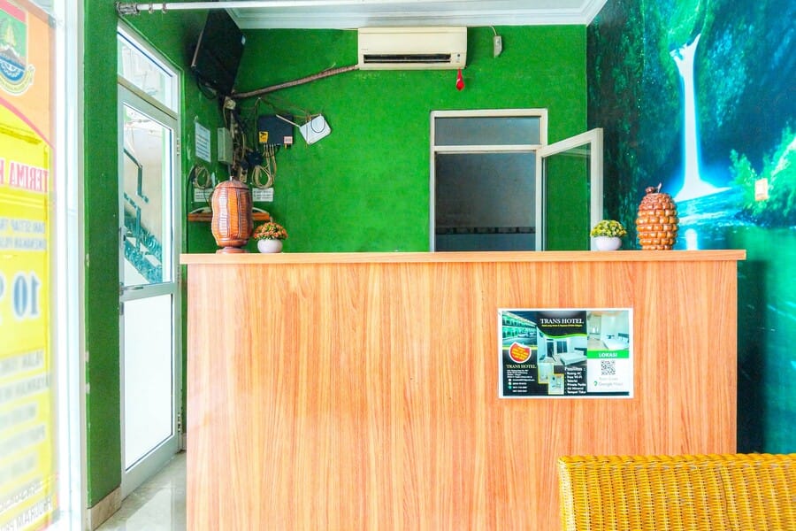 RedDoorz @ Trans Hotel Cilegon