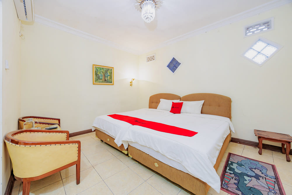 RedDoorz Suite