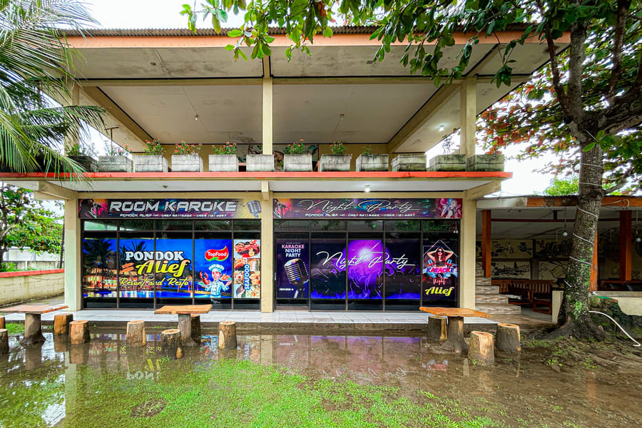 RedDoorz @ Pondok Alief near Pantai Ujung Genteng 3