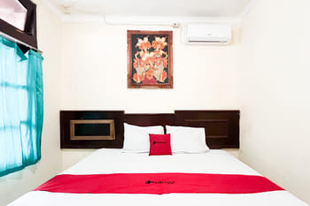 RedDoorz @ Mahendra Beach Inn Kuta