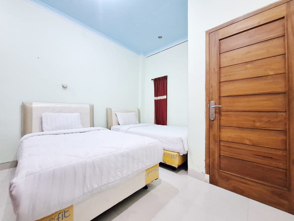 SALE Room