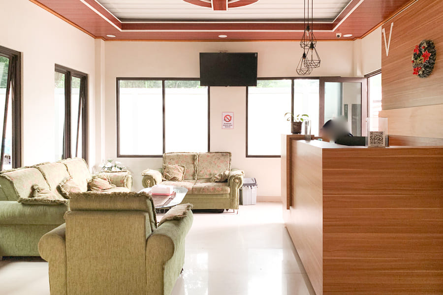 As Waru Hotel RedPartner