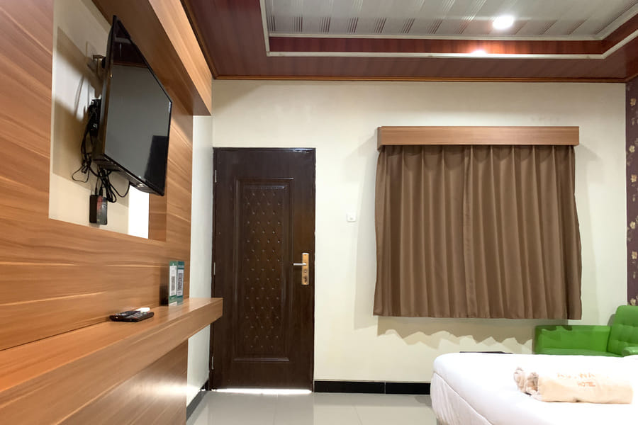 As Waru Hotel RedPartner