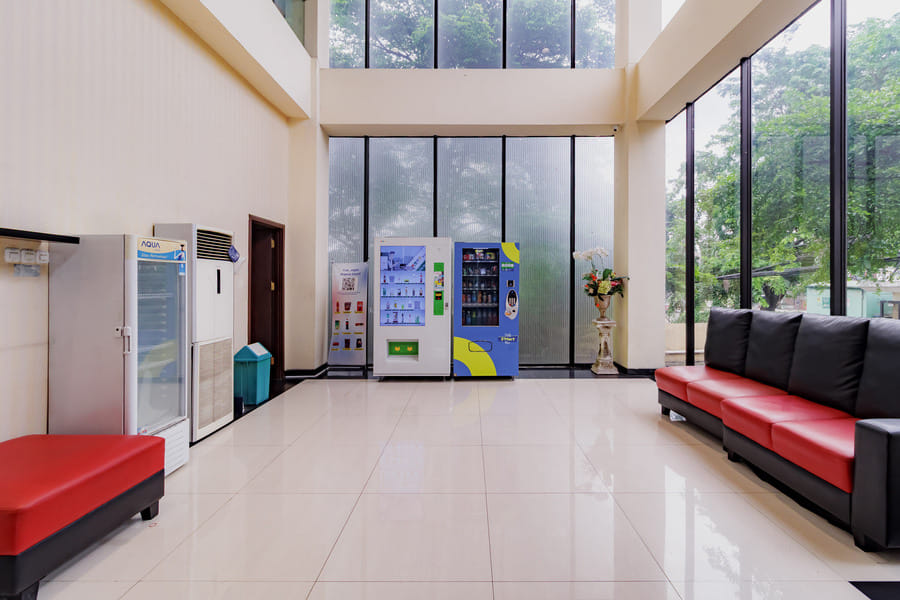 Sans Vibes Hotel Igloo Cikarang