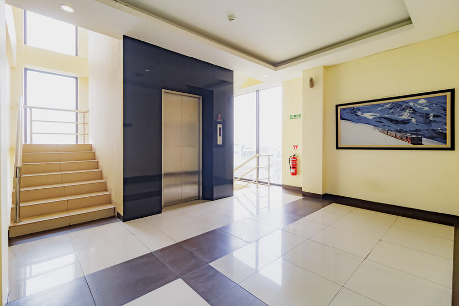 Sans Vibes Hotel Igloo Cikarang