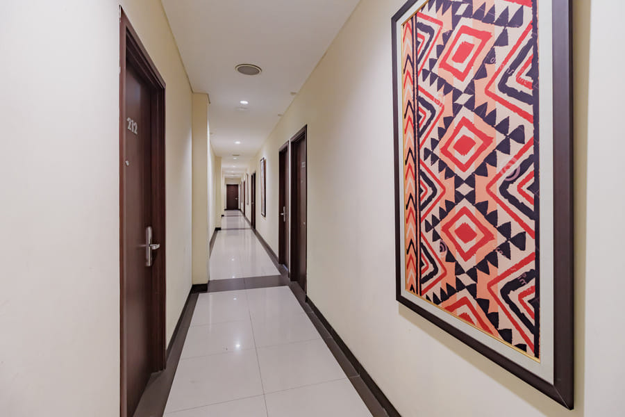 Sans Vibes Hotel Igloo Cikarang