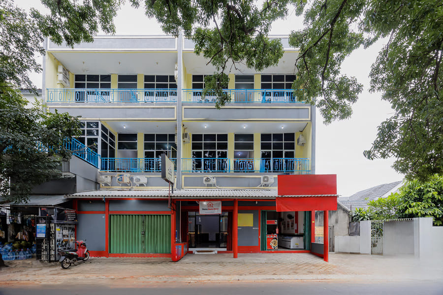 Urbanview Hotel BSD City