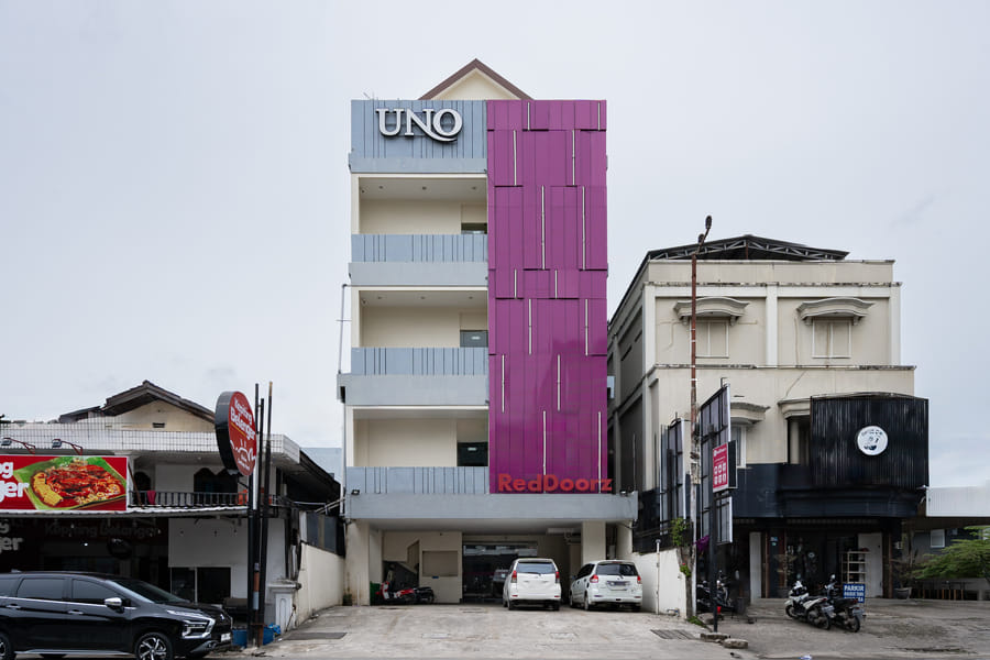 RedDoorz Plus @ UNO Jalan Merak Samarinda