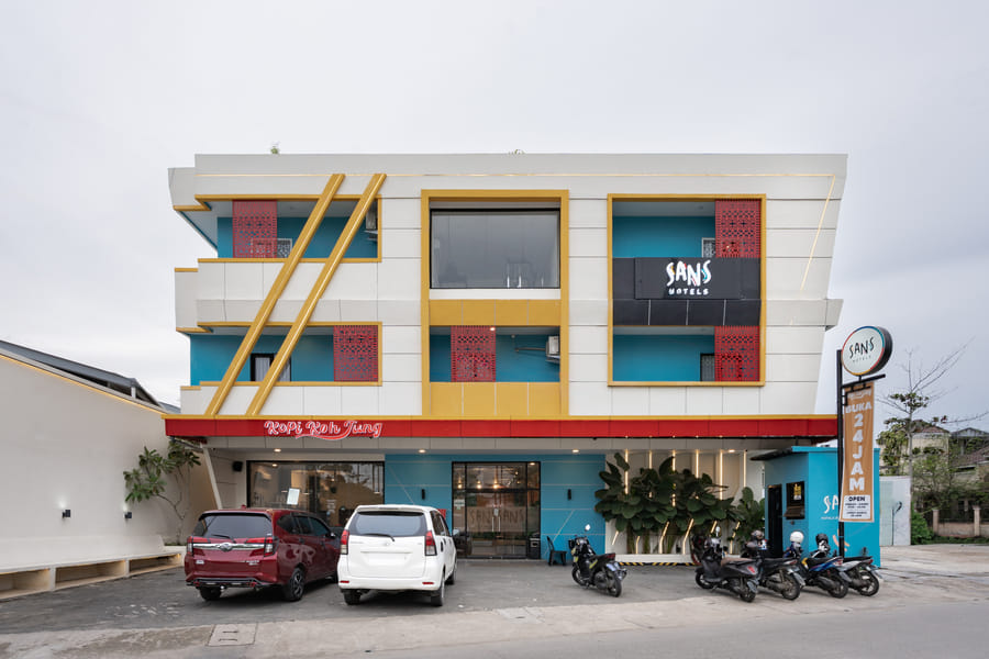 Sans Hotel Elrose Place