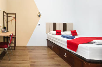 RedDoorz Syariah near Terminal Terpadu Langsa