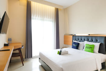 Urbanview near Sunrise Mall Mojokerto