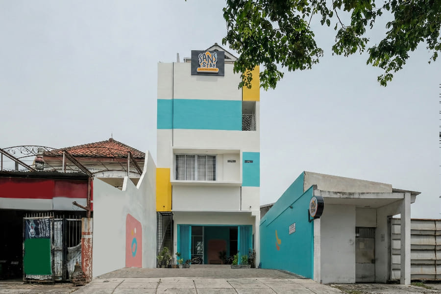 Sans Stay Olive Tree Surabaya