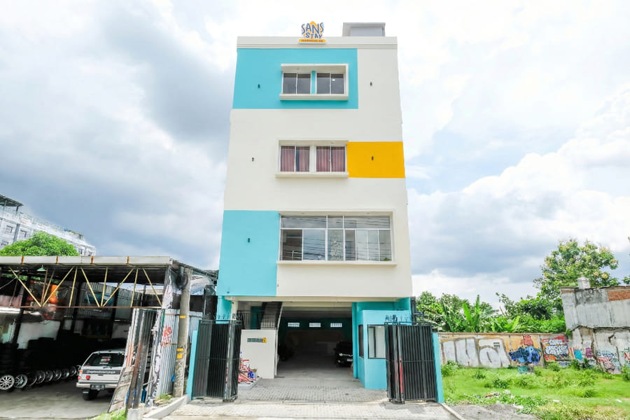 Sans Stay Harmoni 88 Ambarukmo Plaza Yogyakarta